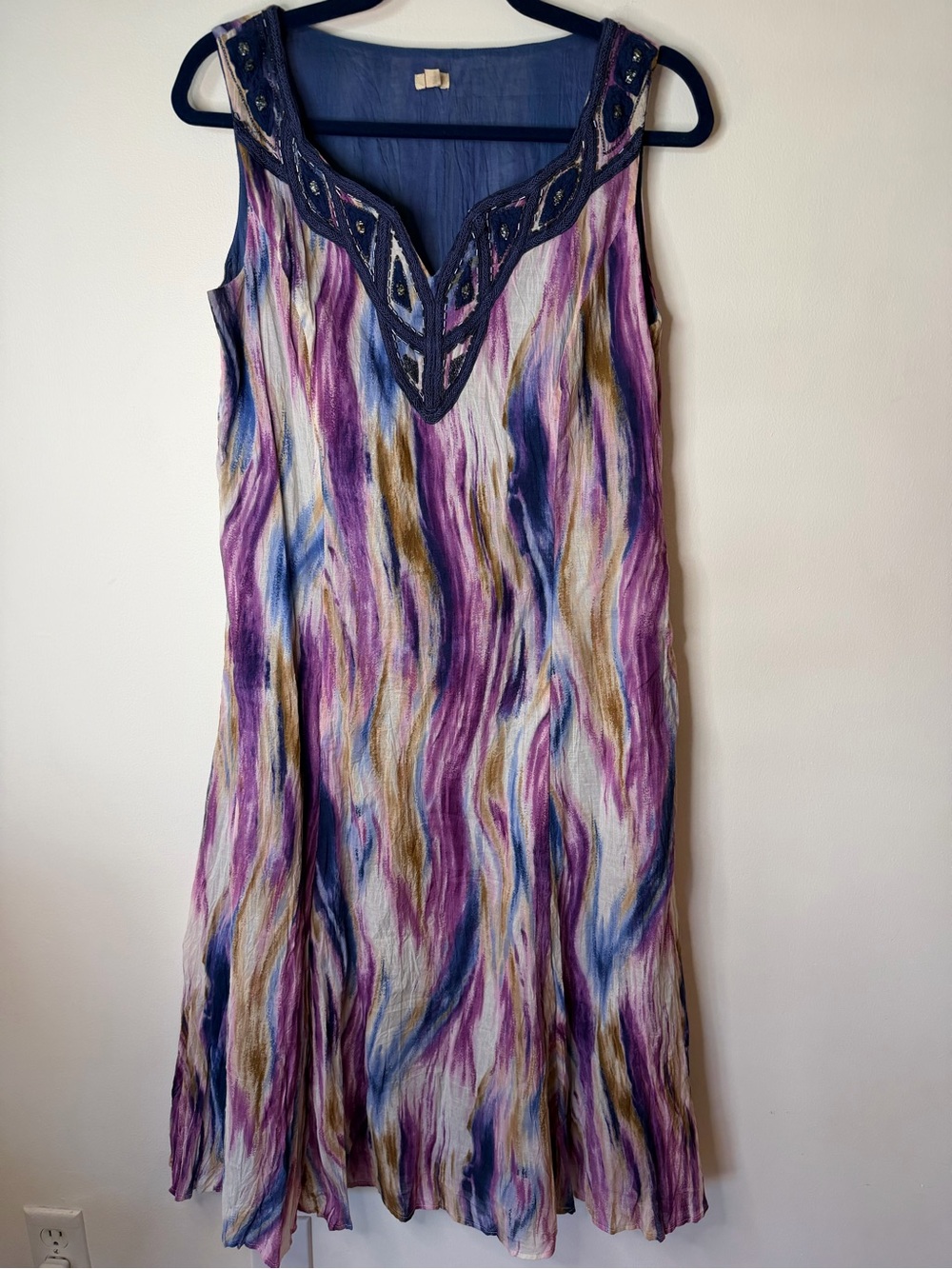 Reba size 8 cotton sleeveless v-neck embroidered BoHo marbled dress purple blue